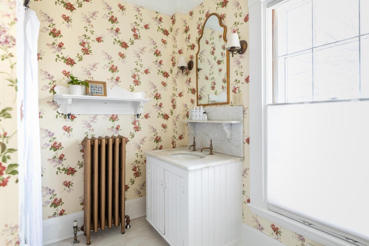 The Water Street Inn Kittery Bagian luar foto